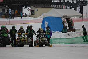 全日本スノーモビル選手権 開幕戦 新潟胎内スキー場