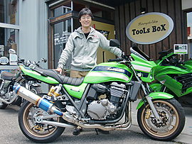 ZRX1200R@{N